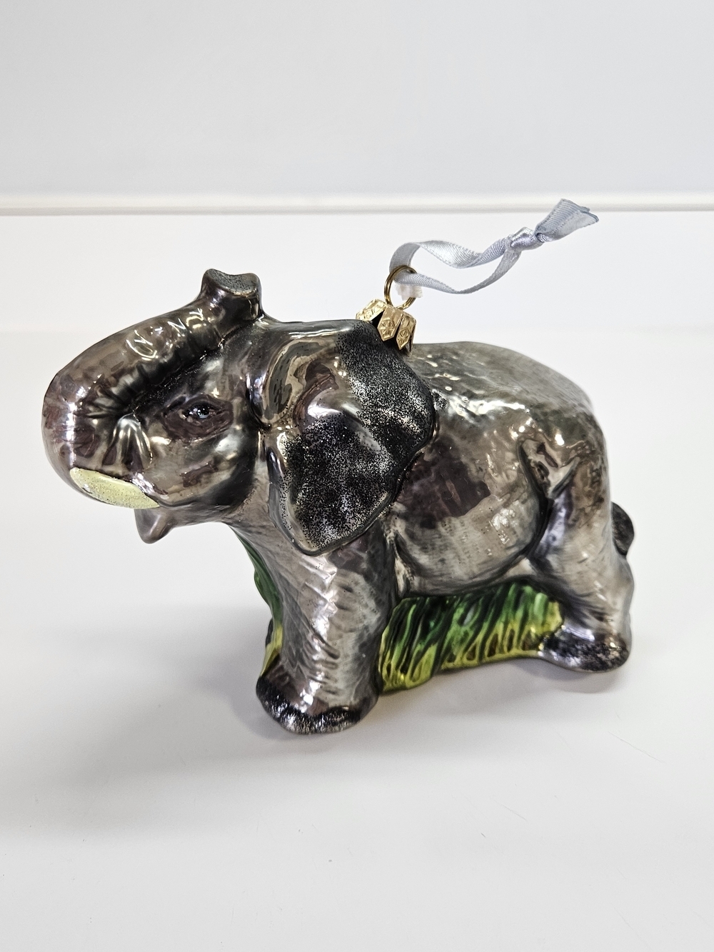 VINTAGE Large Blown Glass Elephant Ornament American Museum of Natural History